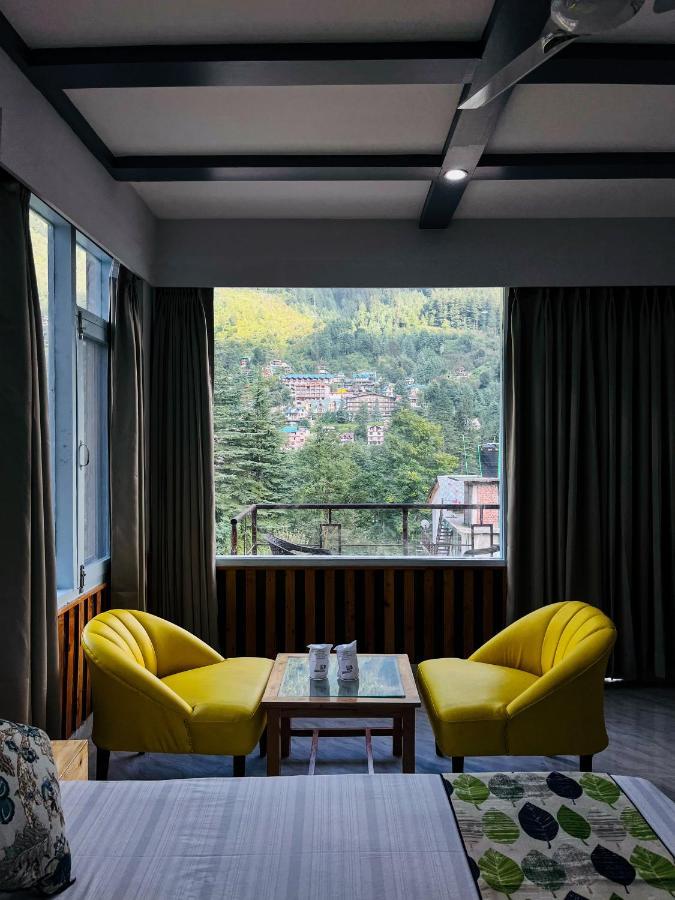 Apple Flower With Balcony And Mountain View Manali  Exterior photo